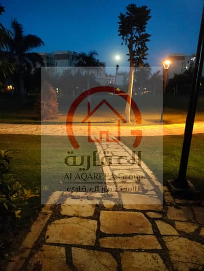 للايجار قانون جديد فى مدينتى B7 مساحه 96 متر دور ارضي بحديقه خاصه 50 متر مطلوب 17000
