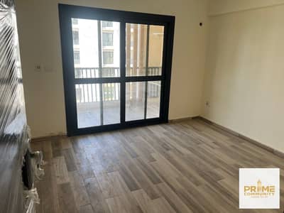 Prime Ready-to-Move Deal 140m Super Lux Bahary Apartment for Sale 2nd Floor in Bliss Gate Compound Sheikh Zayed Directly on Alex Desert Road & Riviera