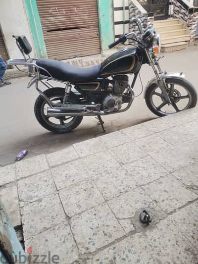 ديوان 40 رخصه 7شهر متوري حريري حوائط على الطريق