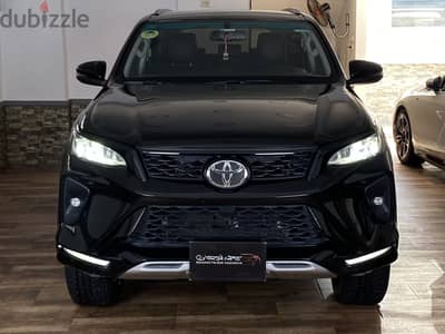 Toyota Fortuner SR5 | Model 2025