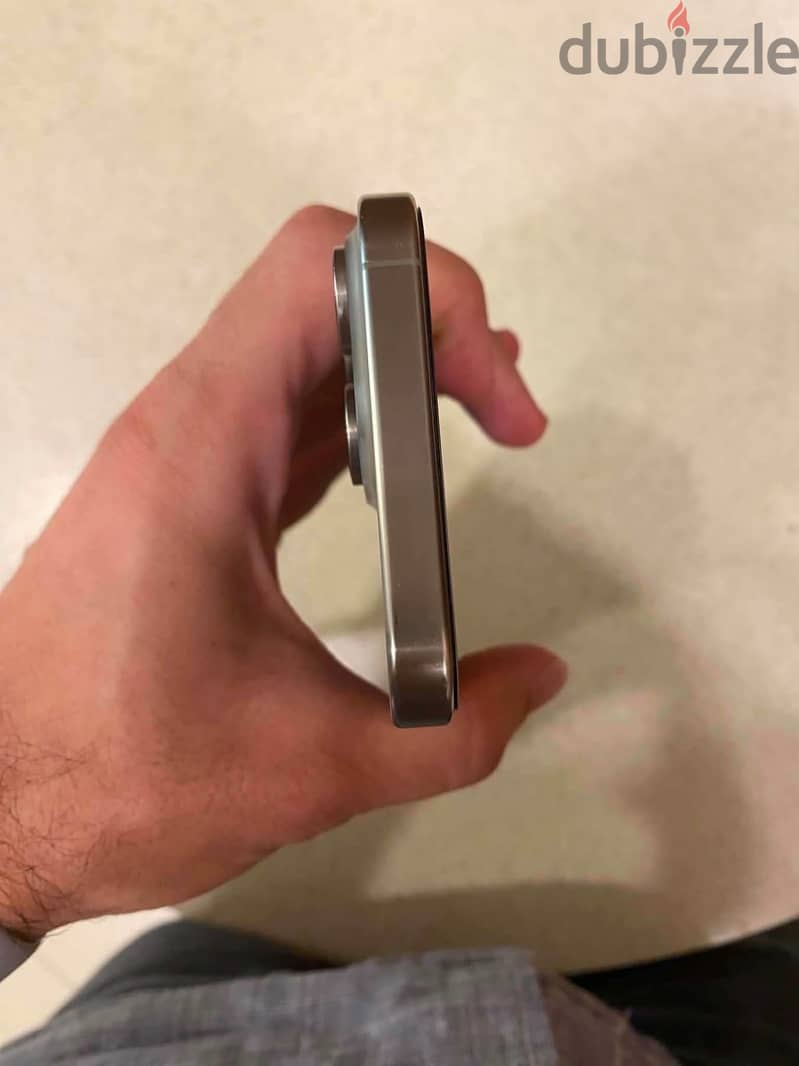 Apple - iPhone 15 Pro Max 3