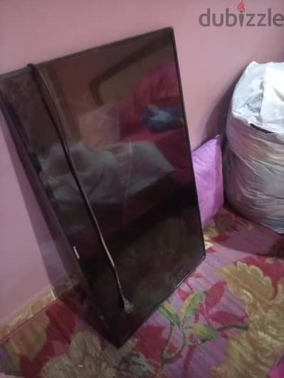 شاشه باناسونيك 43