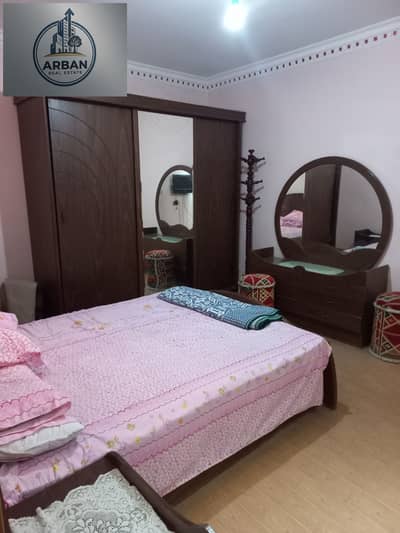 Luxury furnished apartment for rent in Maadi beside 77 Street, distinctive location next to all services, and five minutes to Maadi Metro station and transportation.
