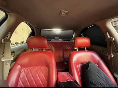 Nissan Sunny 2010