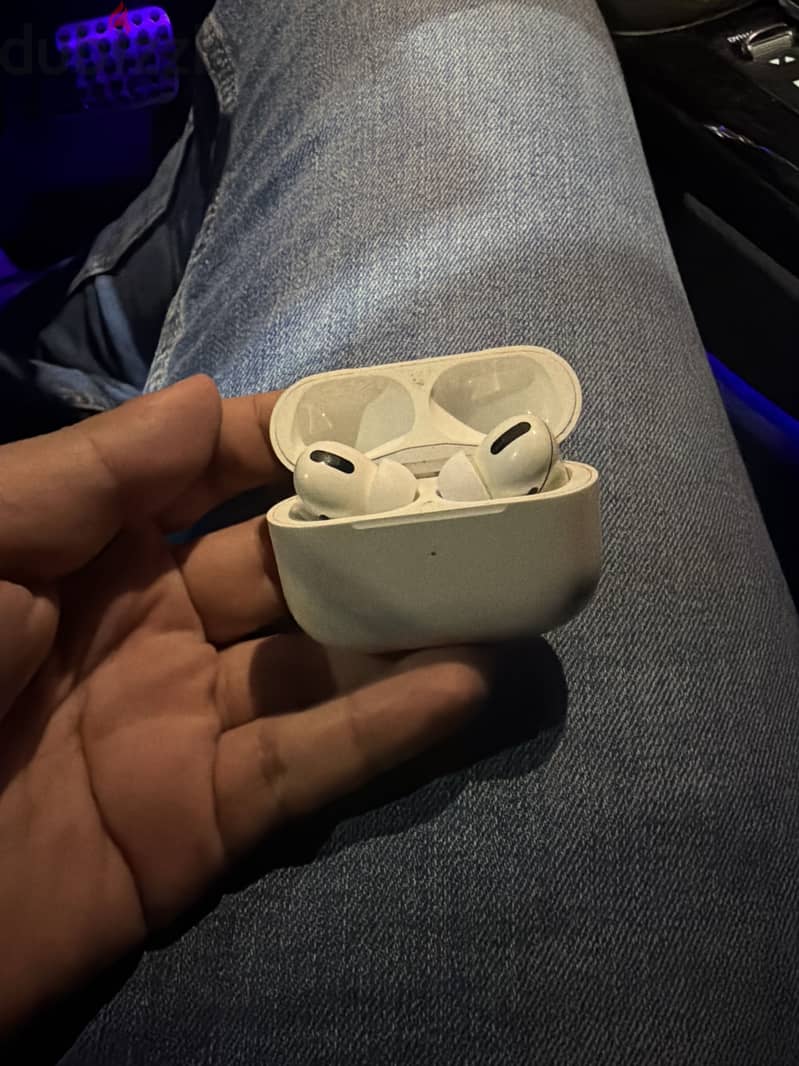 airpods pro 1 1