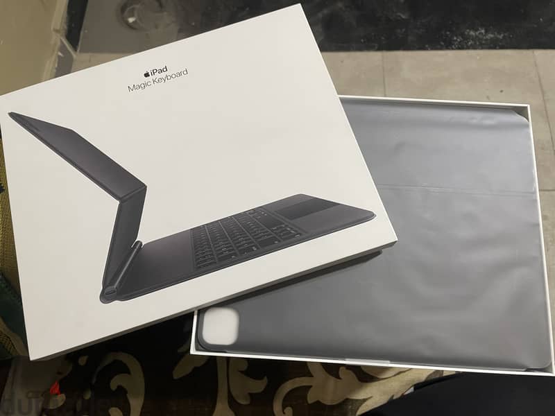 Magic keyboard 12.9 1