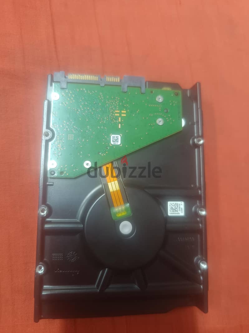 seagate skyhawk 8TB hdd 1
