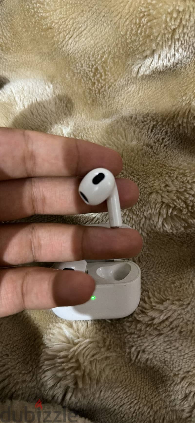 AirPods 3 2