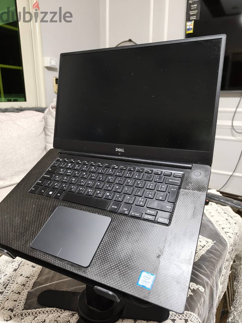 DELL Position 5530 7