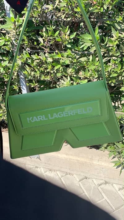 Karl Lagerfeld IKON K Shoulder Bag