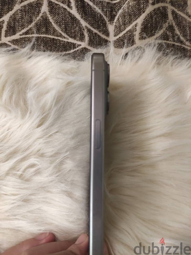 Apple - iPhone 15 Pro 4