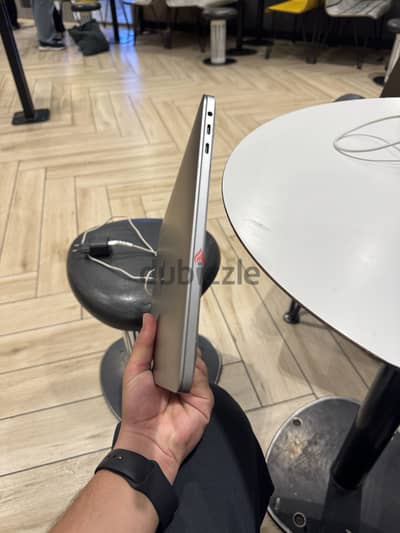 MacBook bro