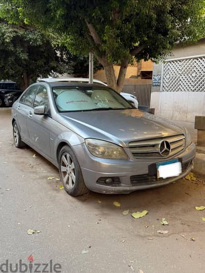 Mercedes-Benz C180 2010