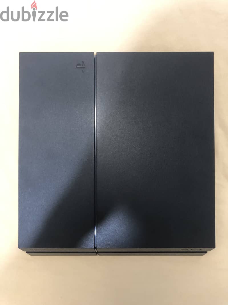 PS4 Jailbroken Bundle + 2 Controllers + Games 3