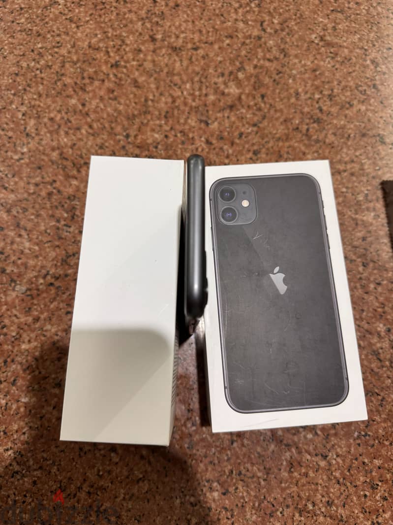Apple - iPhone 11 1