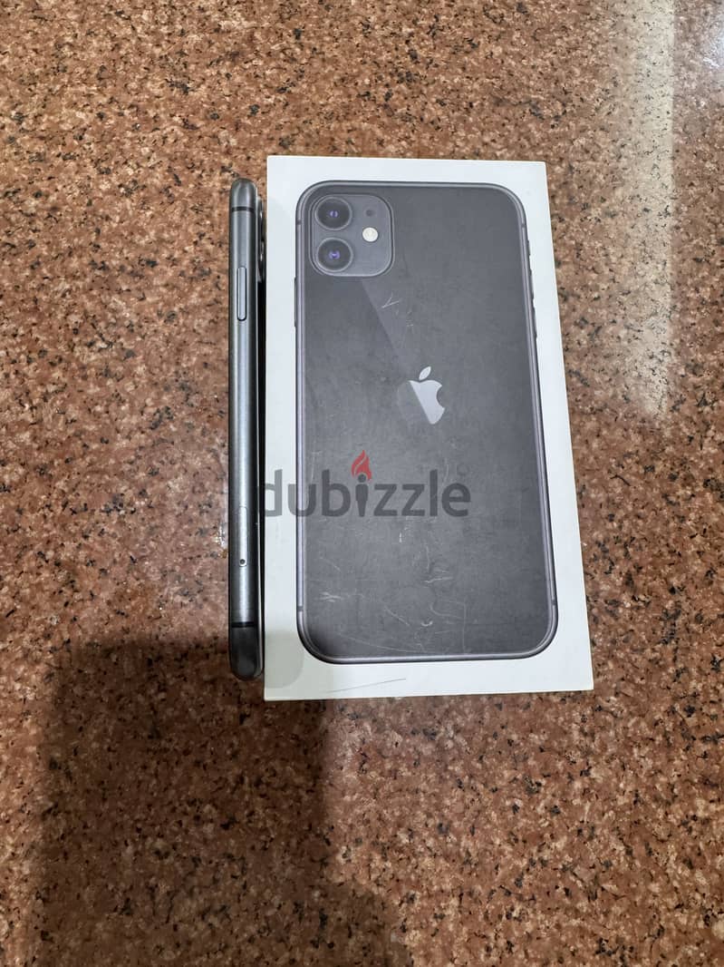 Apple - iPhone 11 4