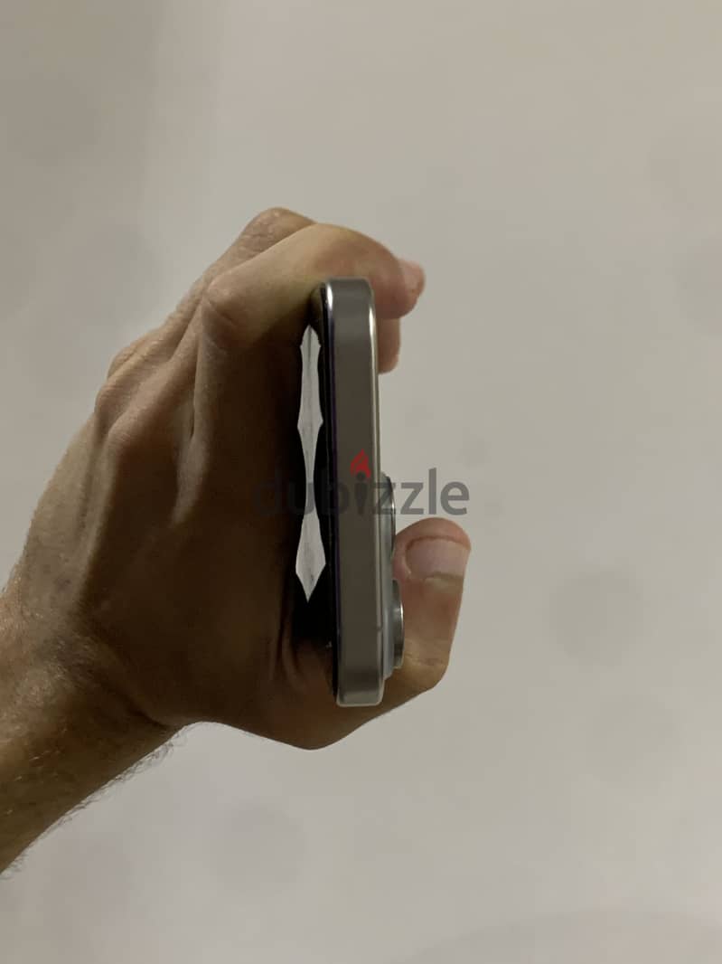 IPhone 15 Pro Max (dual sim) 4