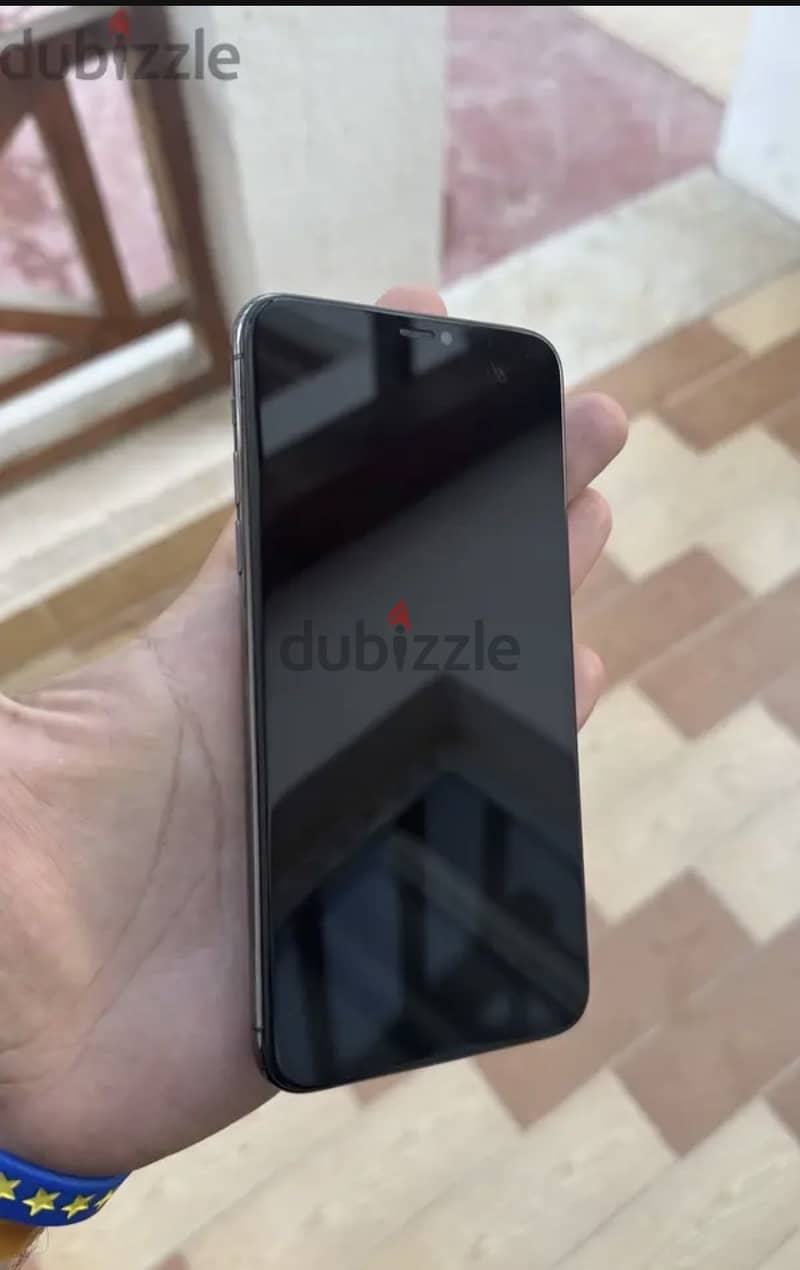 Apple - iPhone 11 Pro Max 4