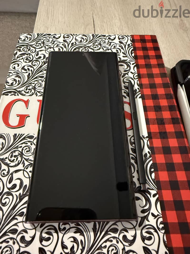 Samsung S22 Ultra 4