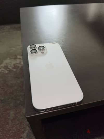 Apple - iPhone 16 Pro Max