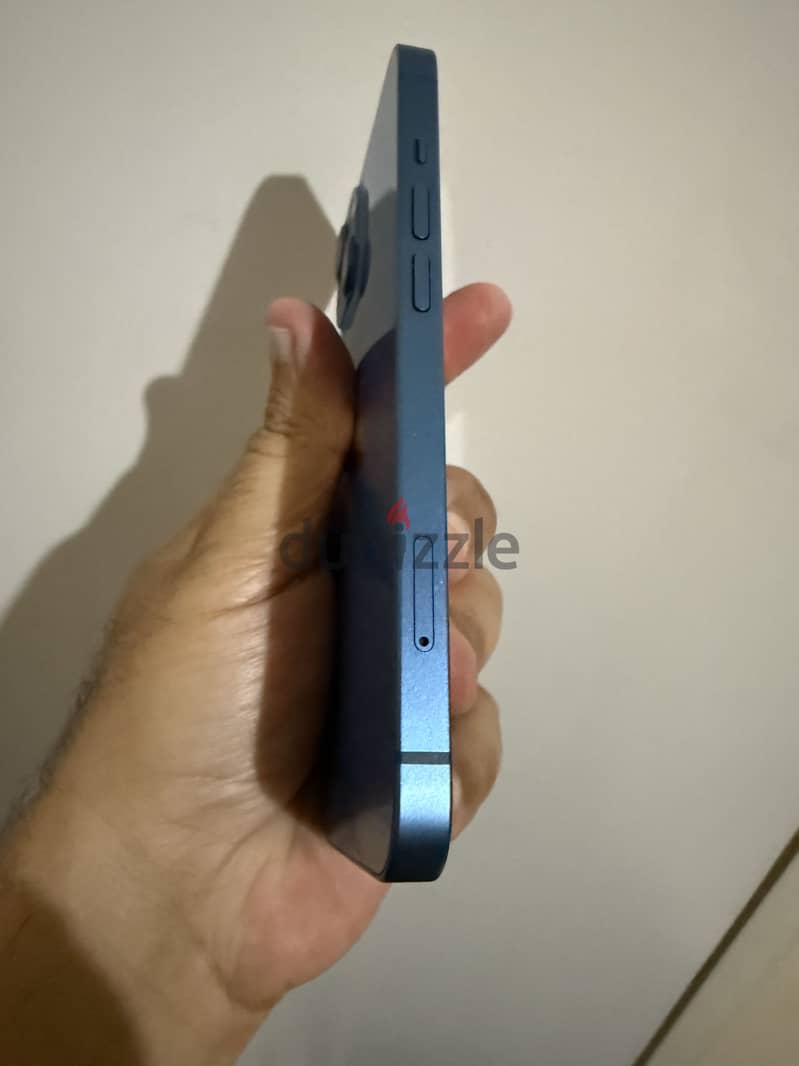 Apple - iPhone 13 128G Blue 4