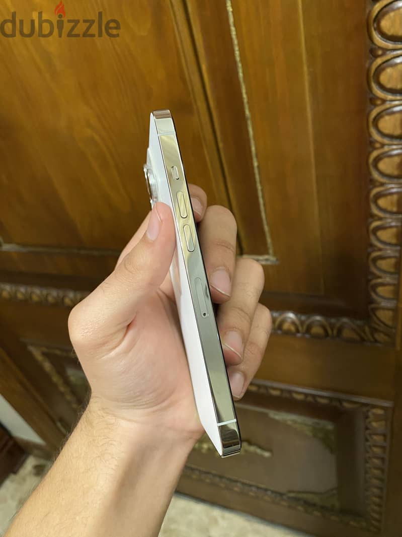 iphone 13 pro 2