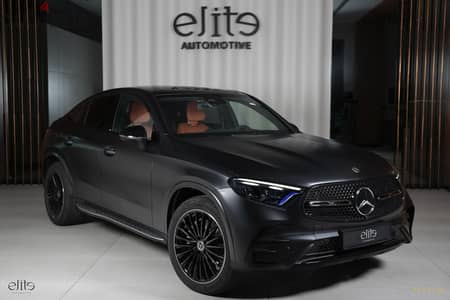 Mercedes-Benz GLC300 Magno Black 2026