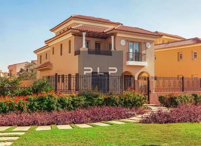 Twin house for ready to move  at a bargain price, prime location in Hyde Park compound.