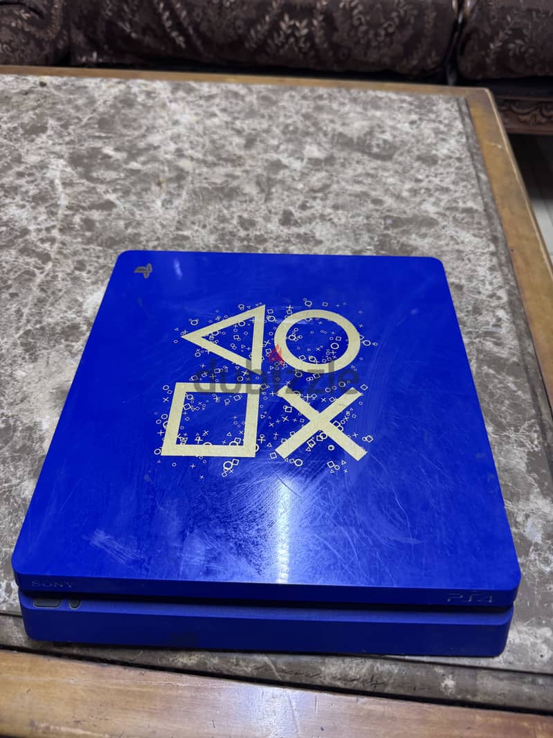 Ps 4 blue edition 1Tb 3