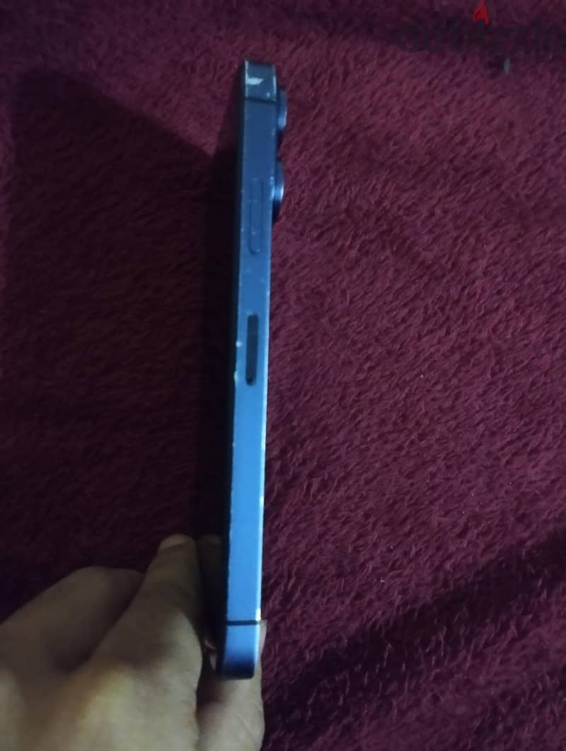 i phone X Moderate 17 pro 4