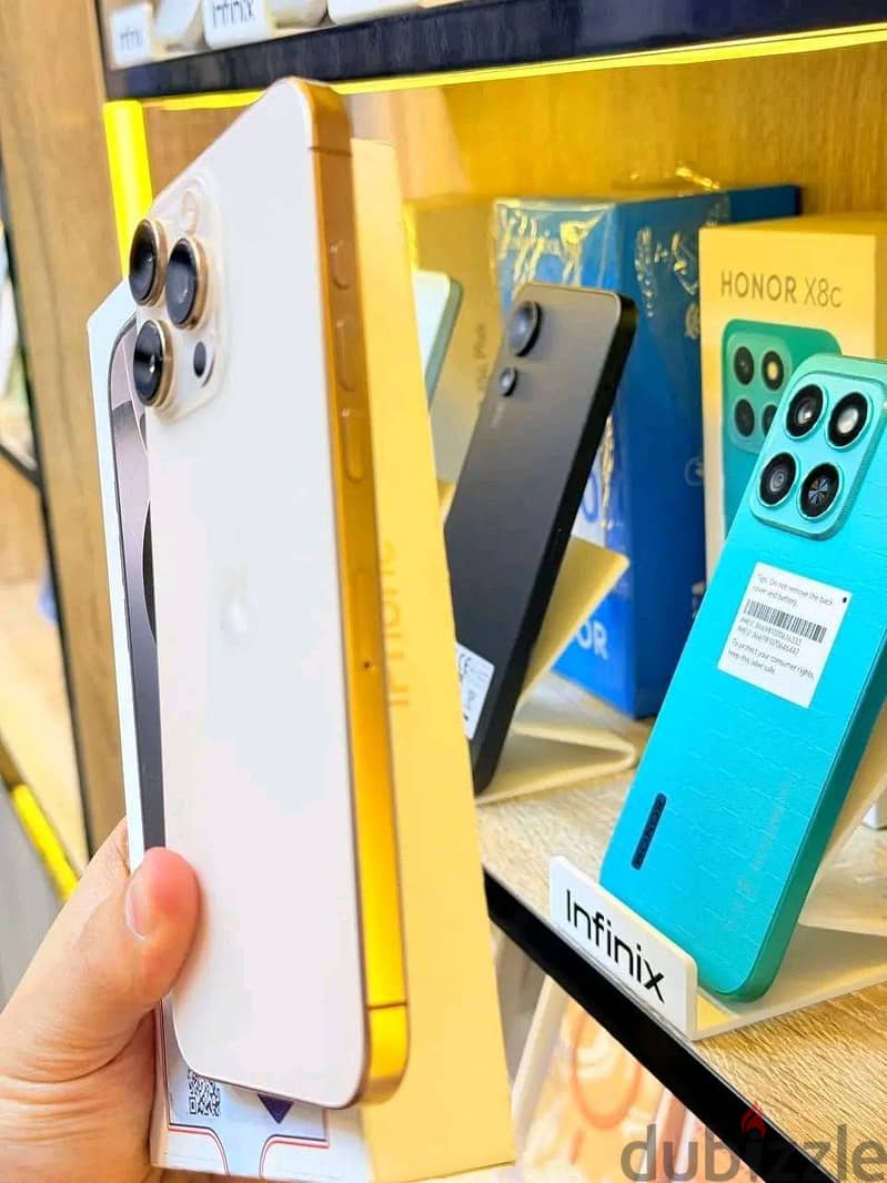Apple - iPhone 16 Pro Max 2