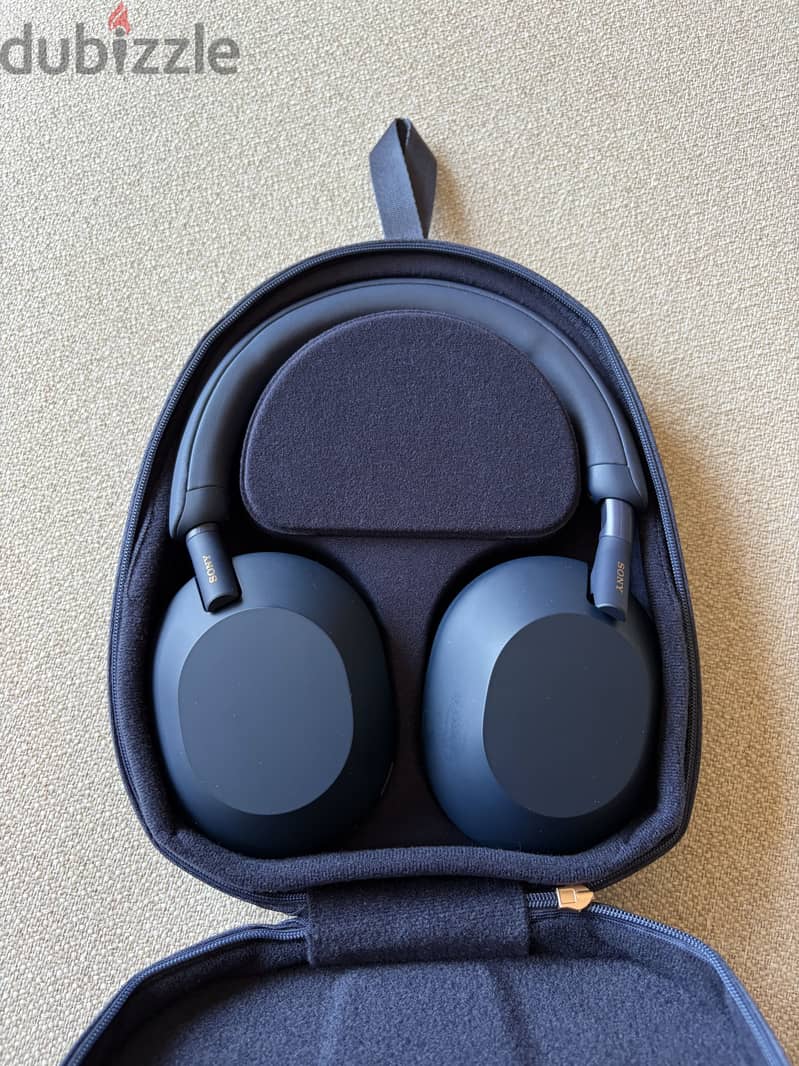 Sony XM5 1