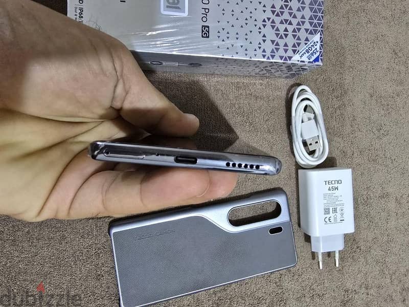 Tecno Camon 40 Pro 5G  12GB RAM 1