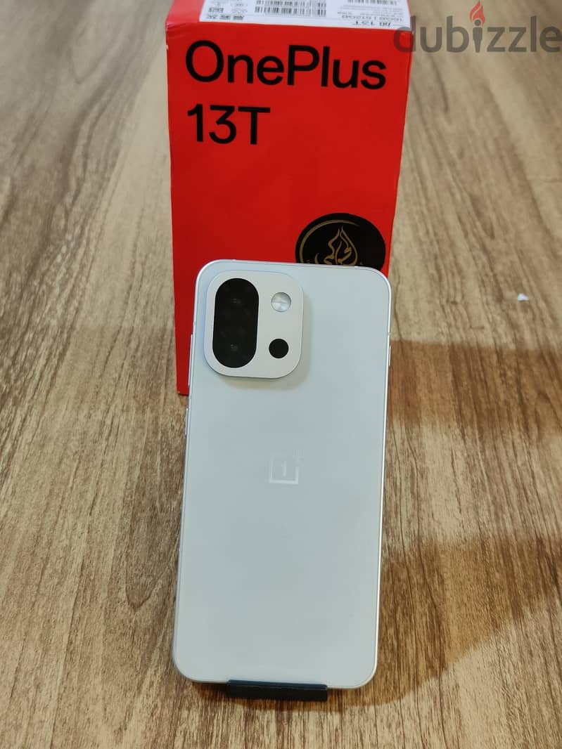 OnePlus 13T 1