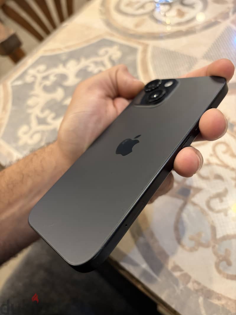 Iphone 15 2