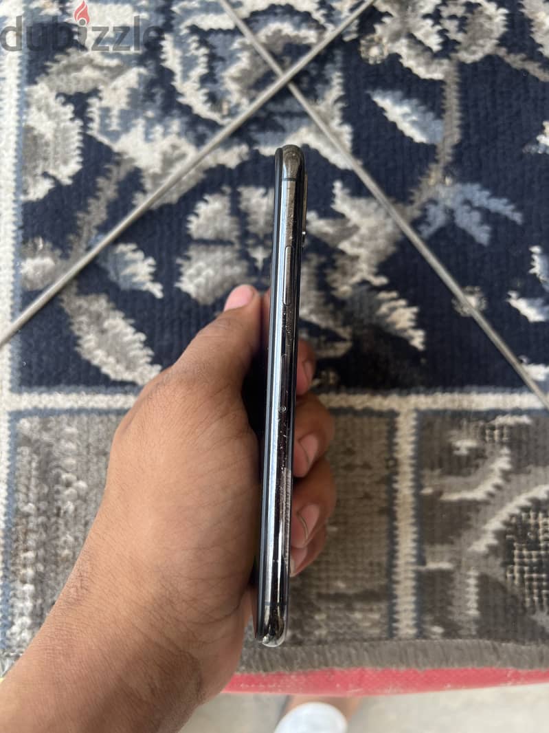 Apple _iphone Xs 1