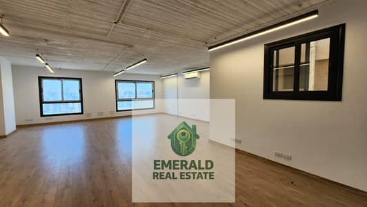 Office for rent, air-conditioned, in the most upscale administrative buildings, Rayhana Plaza, Zahra El-Maadi Main