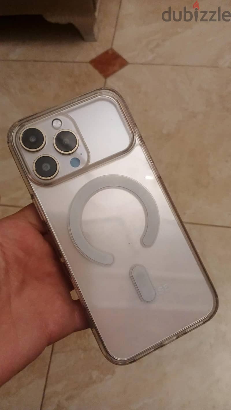 Apple - iPhone 16 Pro Max 3