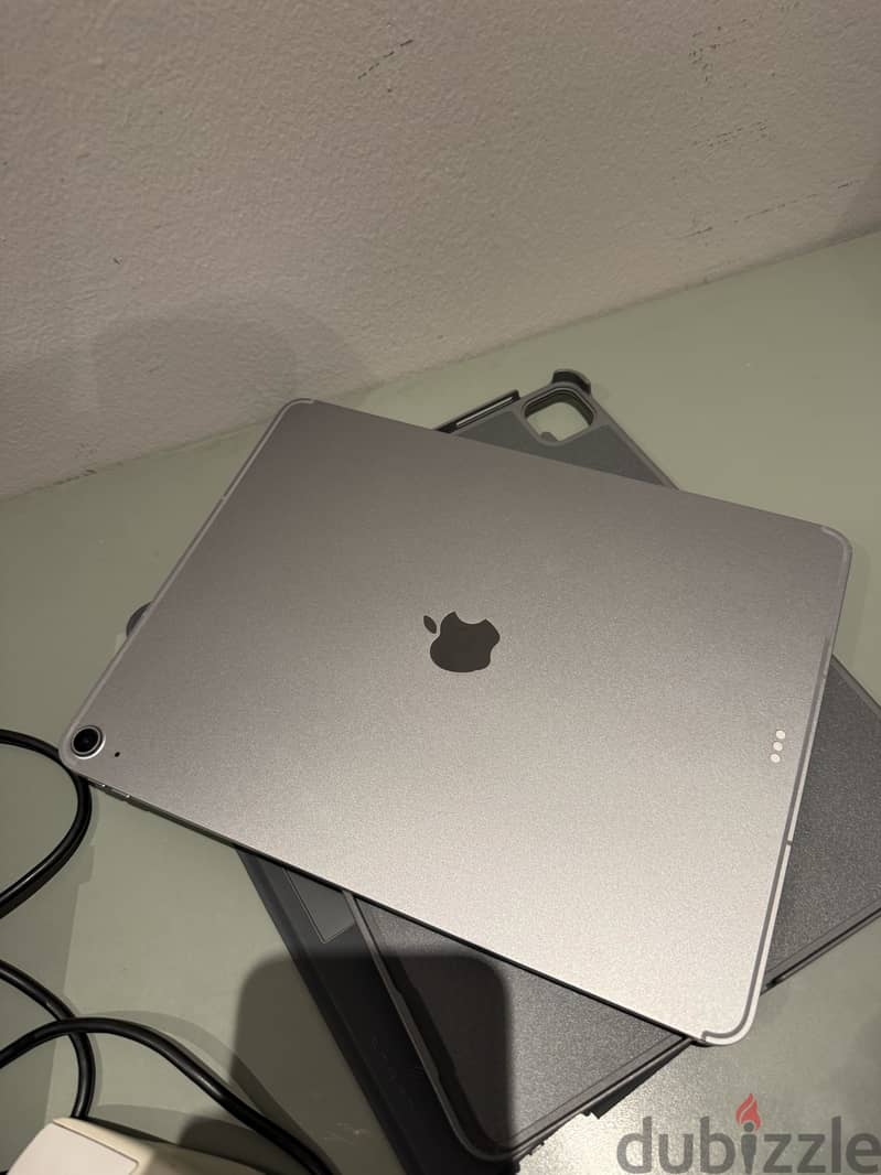 Ipad air m3 13 in 5g 2