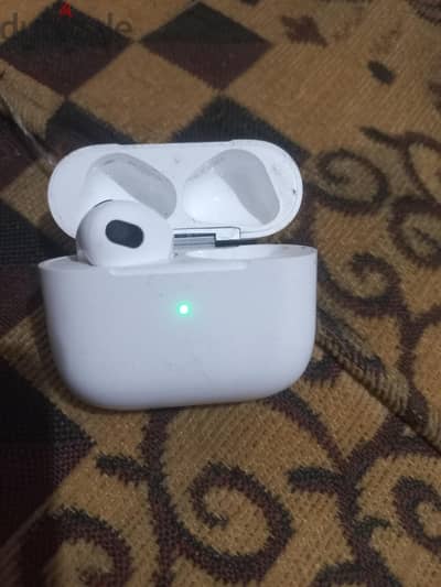 سماعه فرده واحده