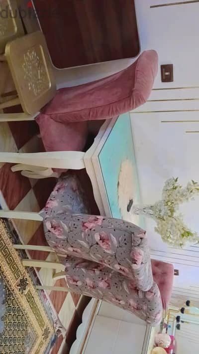 سفره ترابيزه واربع كراسي وفوتيه