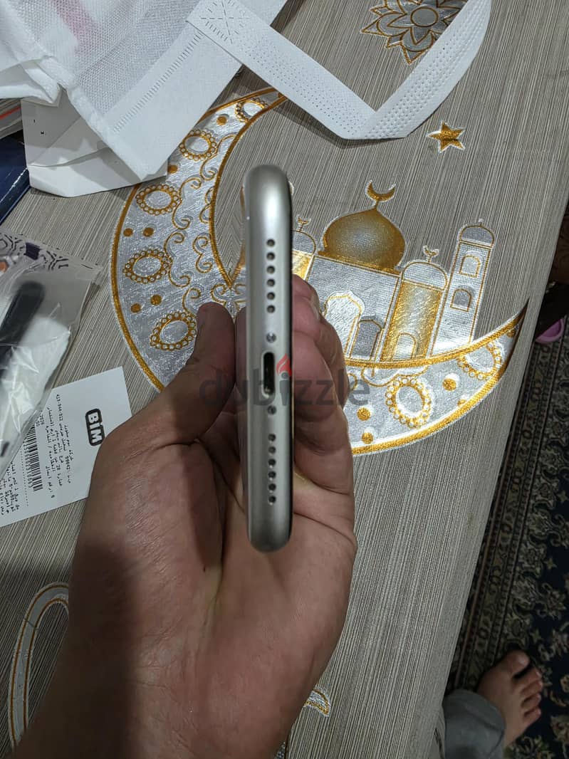 Apple - iPhone 11 1