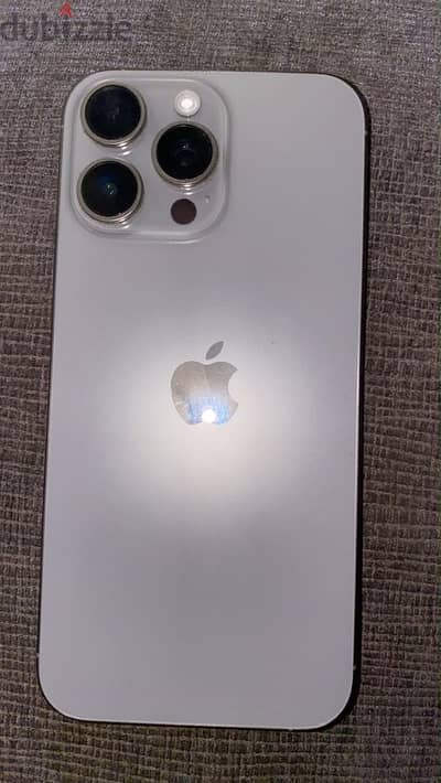 Apple - iPhone 16 Pro Max. battery 90