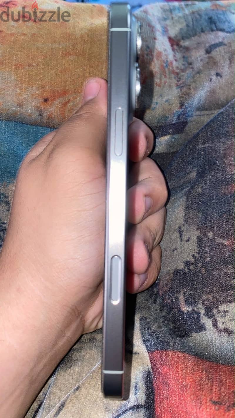 Apple - iPhone 16 Pro Max. battery 90 4