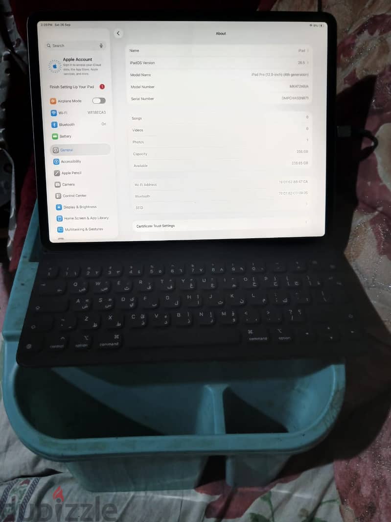 iPad Pro 12.9" 4th Generation – 256GB + Magic Keyboard 7