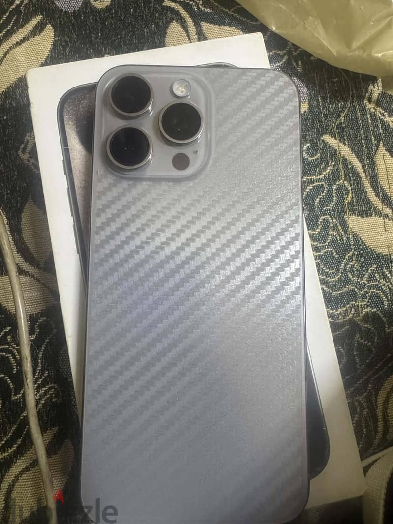 IPhone 15 pro max 1