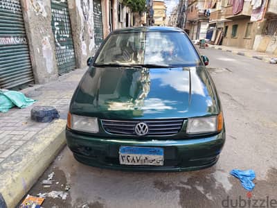 فولكسفاغن بولو 1995