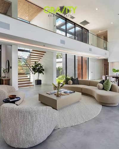 Ready villa for immediate inspection Town House Double view at the price of an apartment delivered in two years and through installments over 10 years in front of Mayfair - Mountain View - and Palm Hills