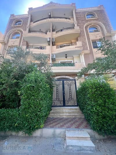 For sale: the smallest 3-bedroom flat, 132 m², in Saray Double View, a prime location next to Madinaty and close to the New  Capital CITY