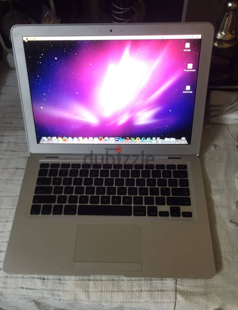 MacBook Air 2008 Excellent condition 6